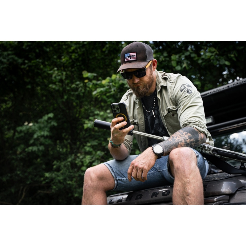 Taktikai MagForce Hyperstealth 2.0 borító iPhone 14 Pro Max készülékhez Fekete/sárga