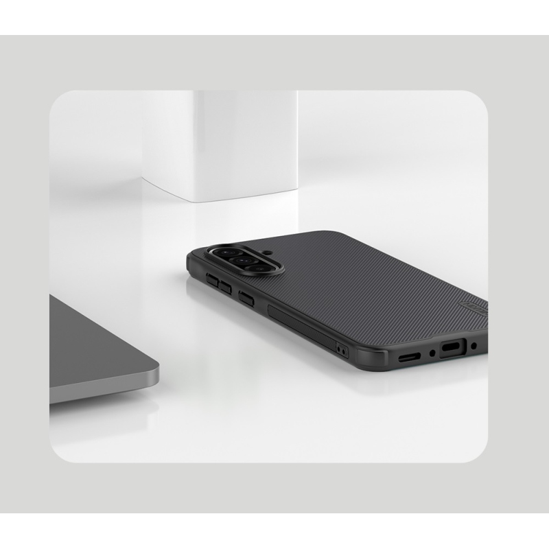 Nillkin Super Frosted PRO mágneses hátlap a Samsung Galaxy A36 5G fekete színű készülékhez