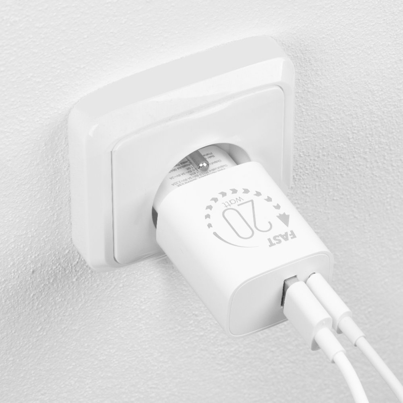 Csomag:ME utazási töltő USB-A + USB-C 20W + 2x kábel 1m Fehér