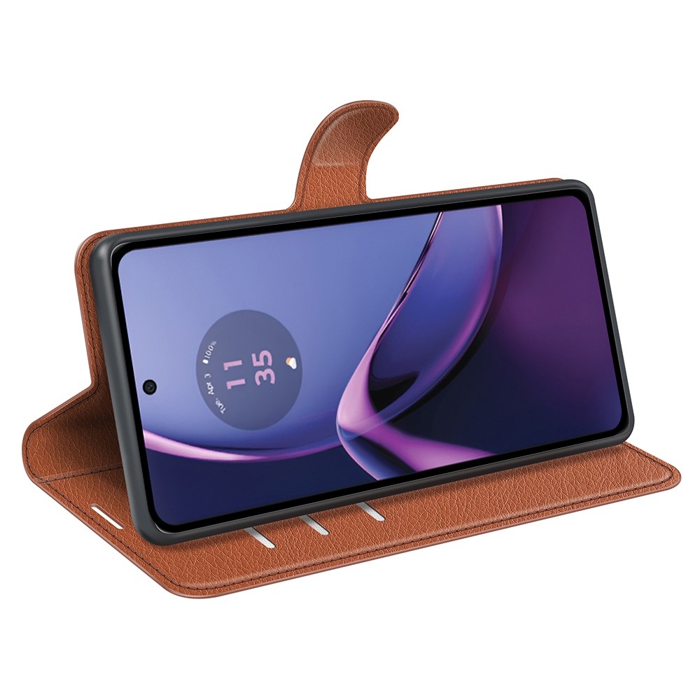 Litchi könyv tok a Motorola Moto G84 5G-hez - barna színű