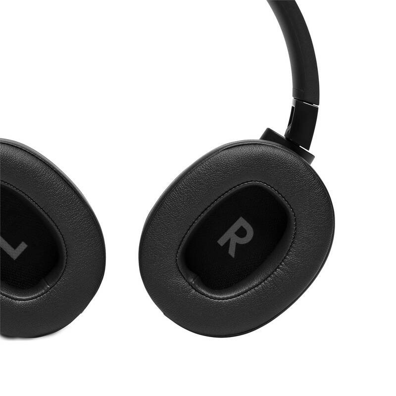 JBL Tune 710BT Bluetooth-fejhallgató fekete színben