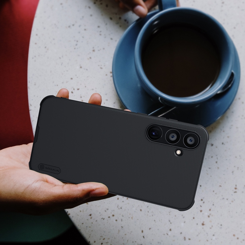 Nillkin Super Frosted PRO hátlap a Samsung Galaxy A55 5G fekete színű készülékhez