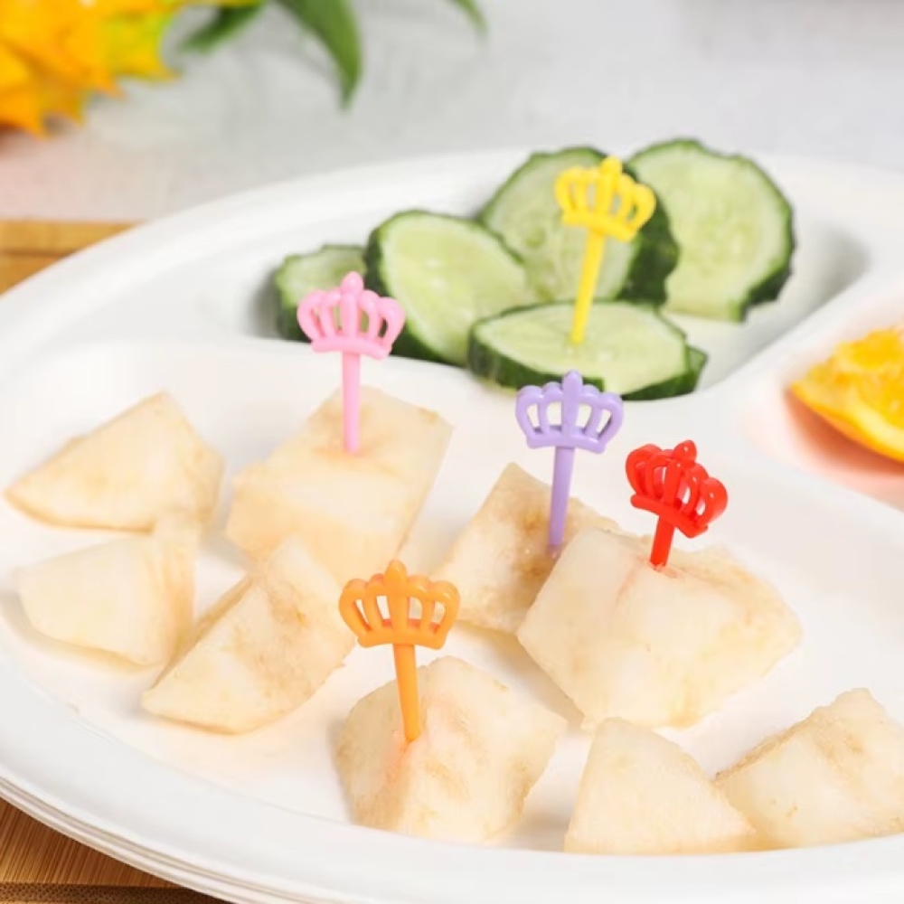 Gyermek műanyag nyársak - koronák