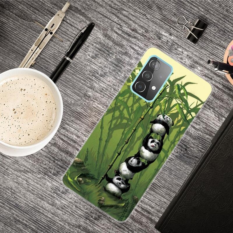 Patte gél tok mobiltelefonhoz Samsung Galaxy A72 5G - pandák a bambusz közelében