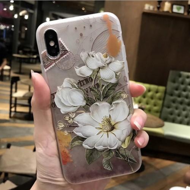 Csinos zselés tok iPhone X készülékhez - fehér virágok