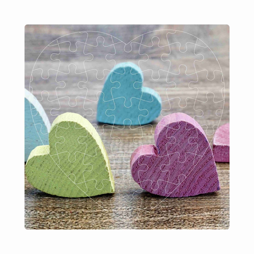 Puzzle 19x18cm szív alakú (76 darab) képpel - fából készült szívek