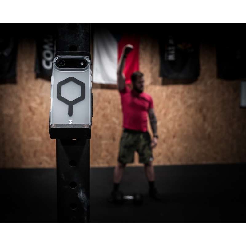 Tactical MagForce hatszögletű védőburkolat Apple iPhone 17 Pro Max T-Fekete