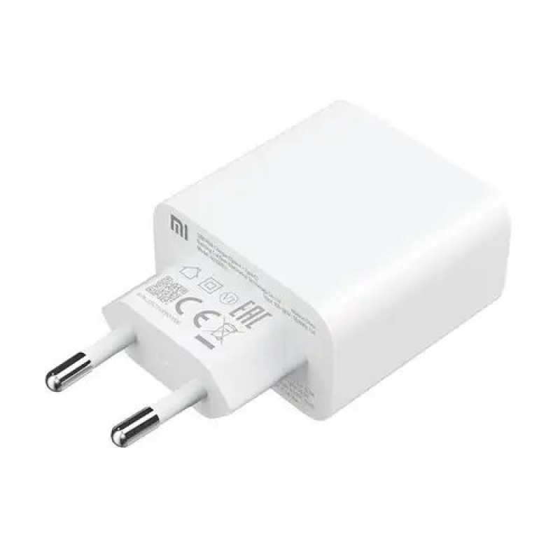 Xiaomi AD332EU USB/USB-C 33W-os utazási töltő fehér színben