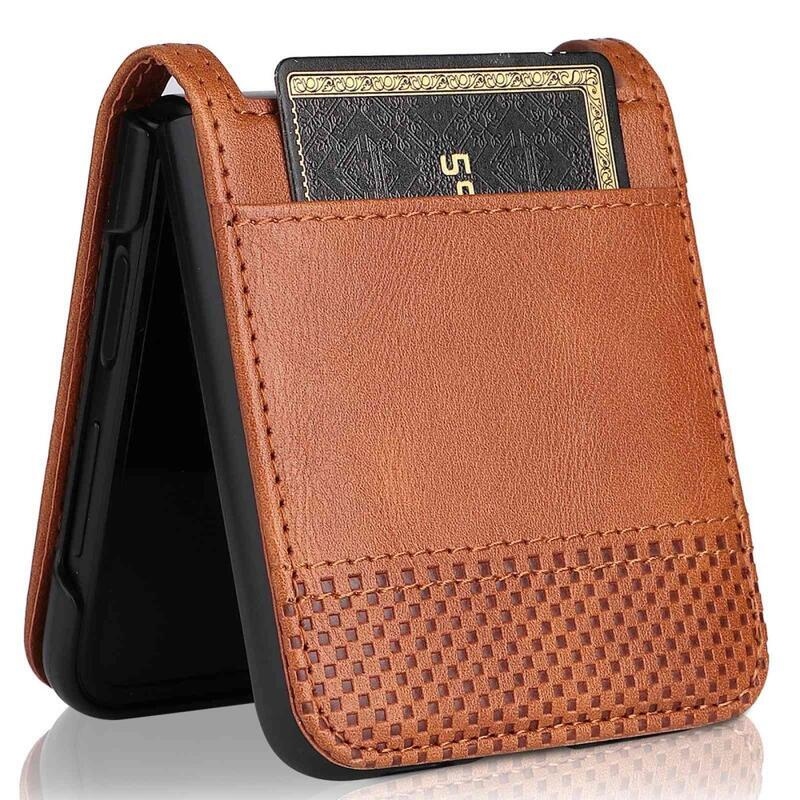 Vintage műanyag borító PU bőrrel borított mobiltelefonra Samsung Galaxy Z Flip4 5G - barna